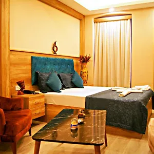 Hotel Destinia Pera Estambul