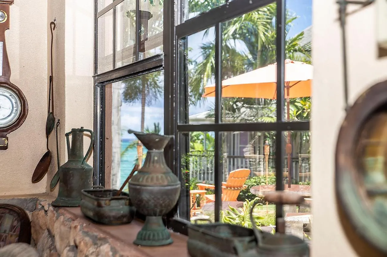 Orange Hill Beach Inn Nassau