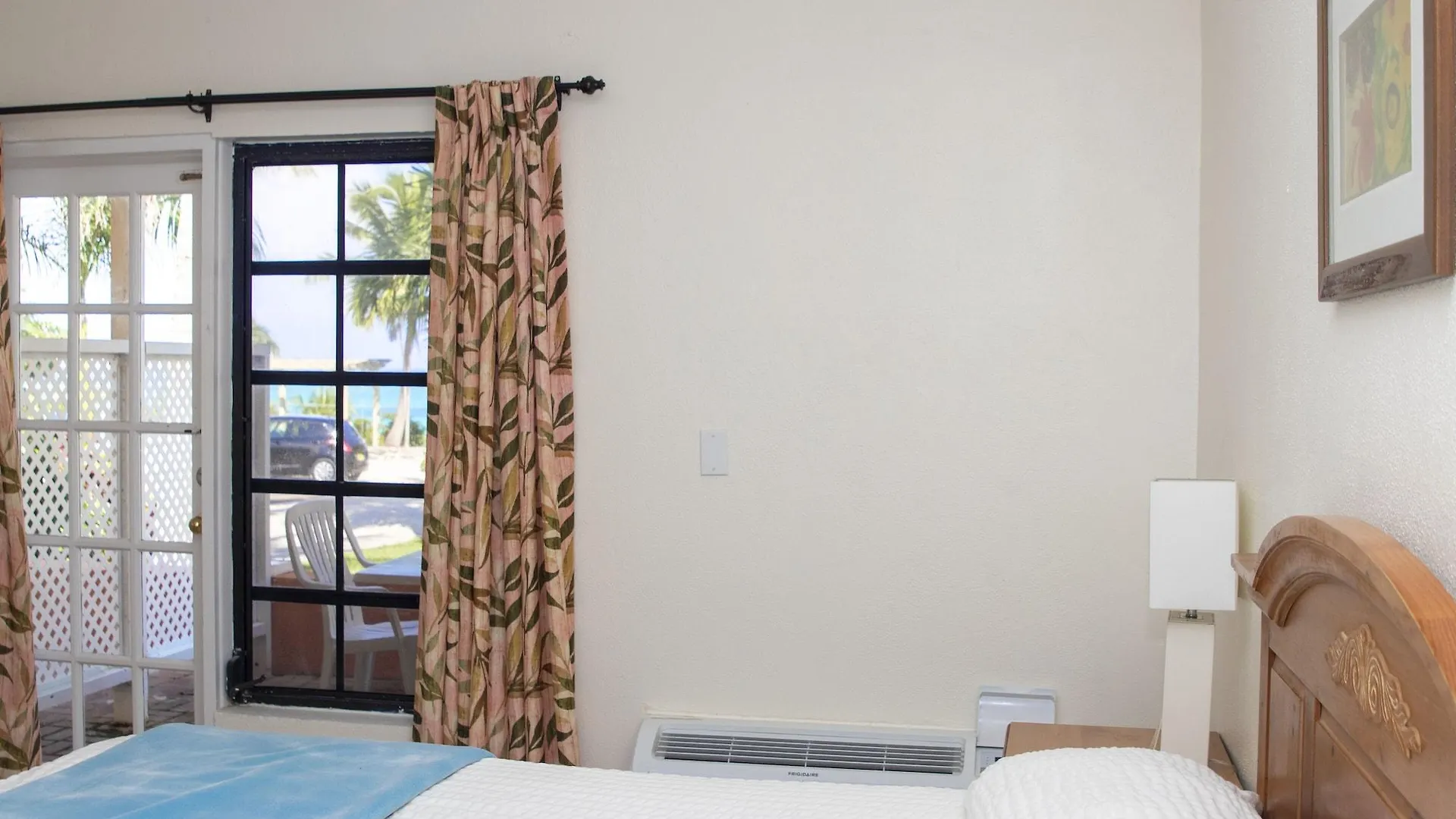 Orange Hill Beach Inn Nassau Bahamas