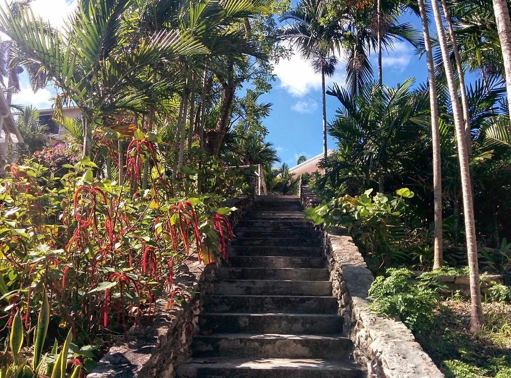 Orange Hill Beach Inn Nassau